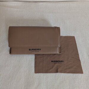 Burberry Case and Polish Cloth for Sunglasses